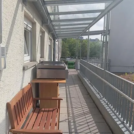 Doppelzimmer In Stuttgart, Wifi & Tv Privatunterkunft *