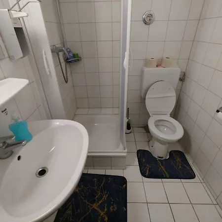 Kwatera prywatna Doppelzimmer In Stuttgart, Wifi & Tv Stuttgart